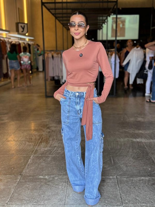 Blusa Luxo Detalhe Amarração