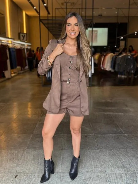 Conjunto Três Peças Blazer Short Alfaiataria