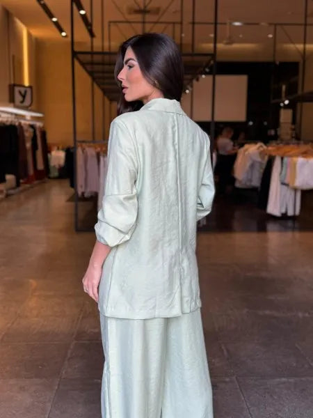 Conjunto Blazer e Pantalona