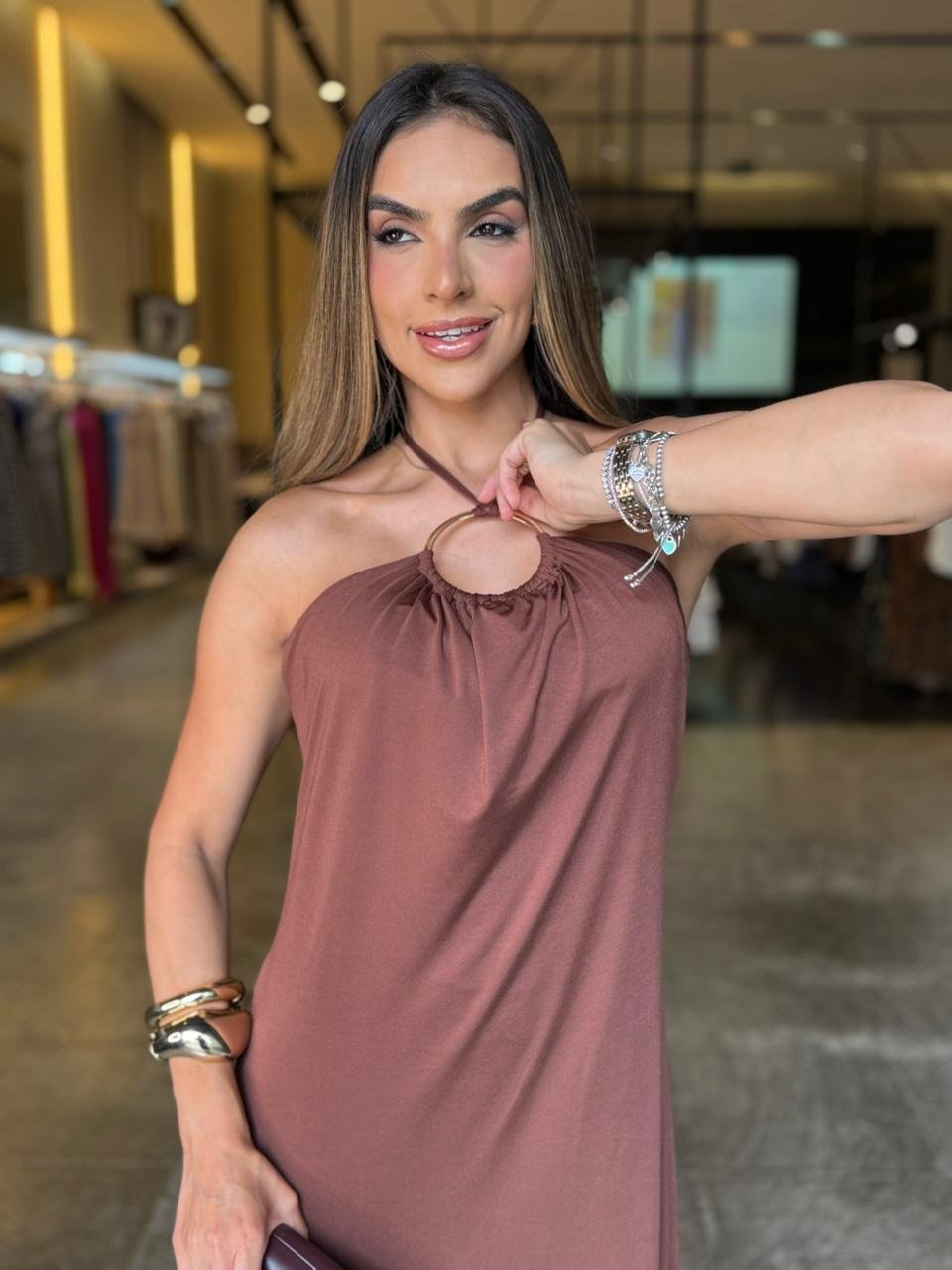 Vestido Longo Detalhe Argola