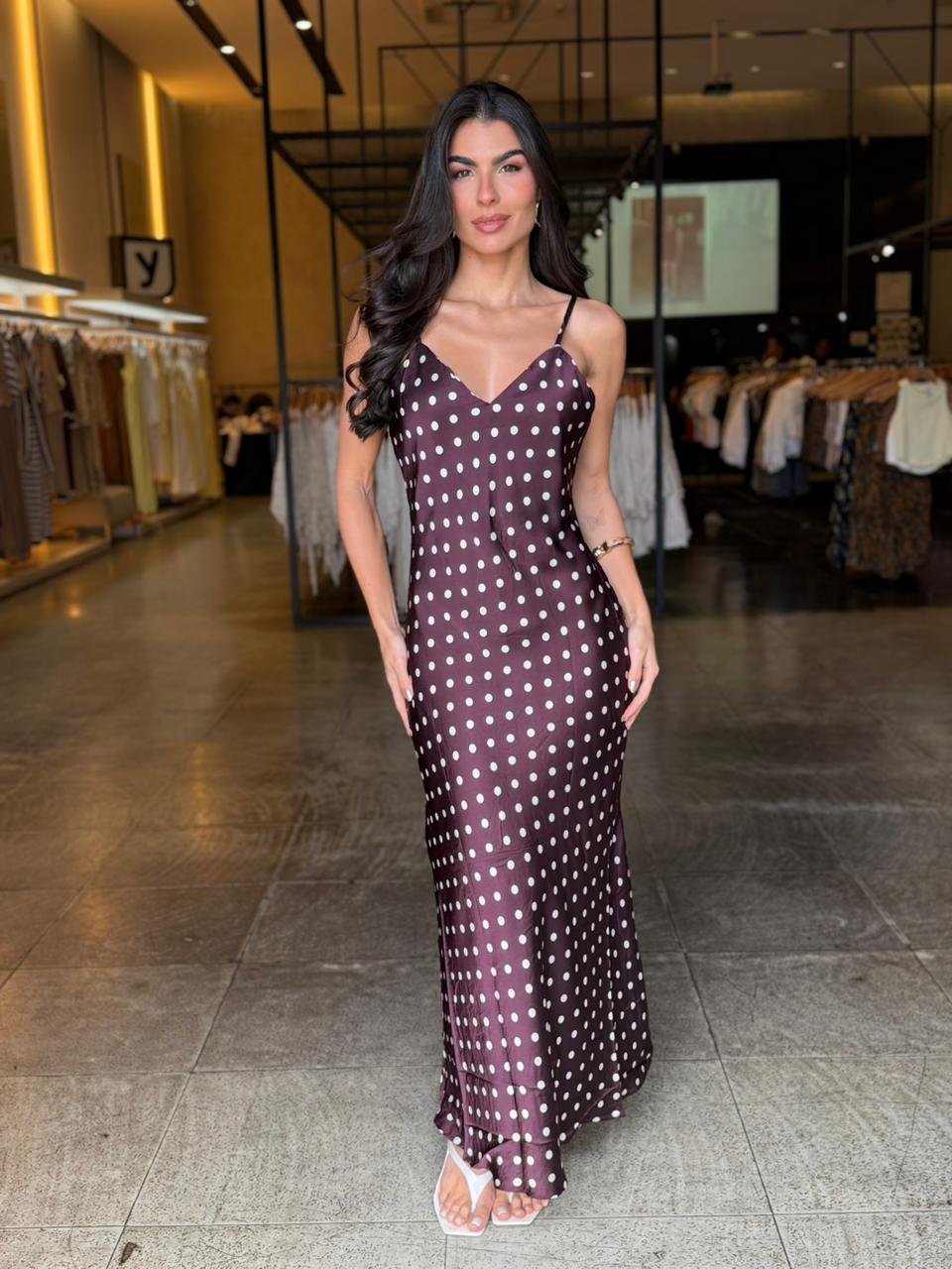 Vestido Cetim Poá Longuete - Vinho