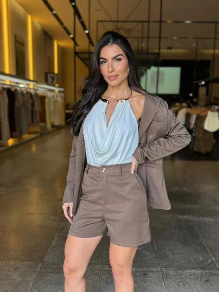 Conjunto Feminino Blazer com Short Alfaiataria Café