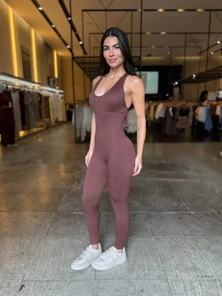 Macacão Fitness Detalhe Costas