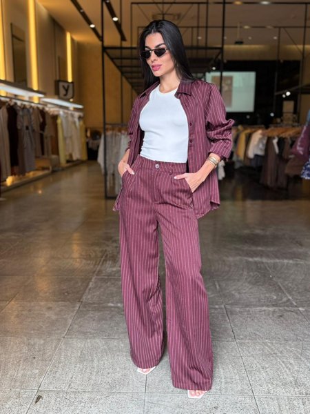 Conjunto Pantalona Risca Giz Alfaiataria