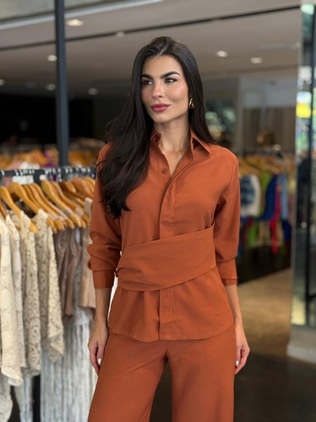 Conjunto Social Camisa Detalhe e Calça Pantalona