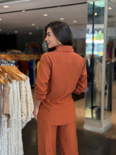 Conjunto Social Camisa Detalhe e Calça Pantalona
