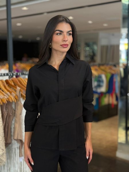 Conjunto Social Camisa Detalhe e Calça Pantalona