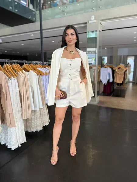 Conjunto Três Peças Blazer Short Alfaiataria