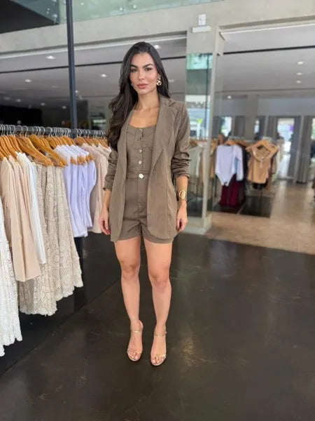 Conjunto Três Peças Blazer Short Alfaiataria