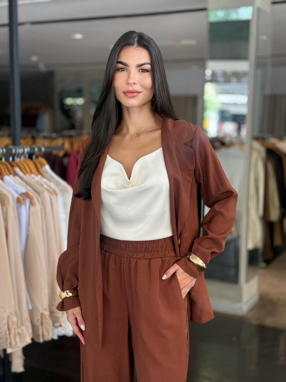 Conjunto Blazer e Pantalona