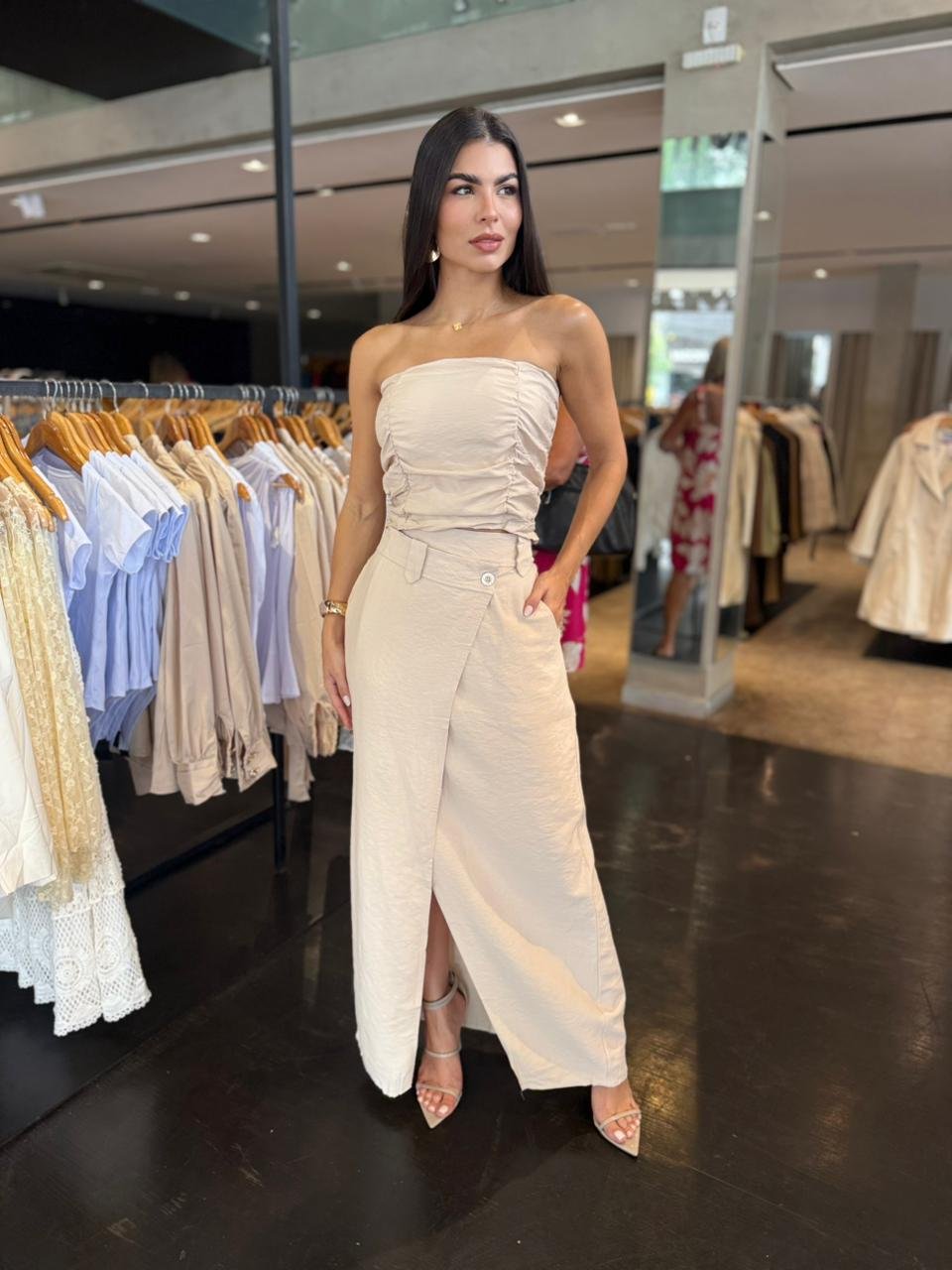 Conjunto Alfaiataria Saia Longa e Blusa Tomara Que Caia - Nude